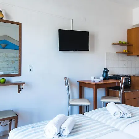 Hotel Ilios 1 3*