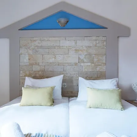 Ilios 1 Hotel 3*